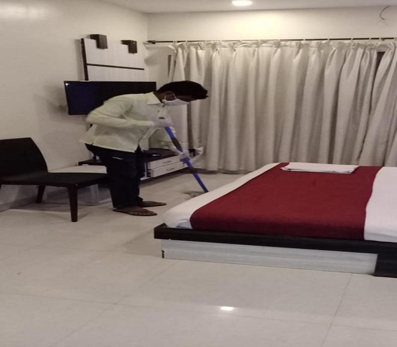 Hotel White House Πούνε Εξωτερικό φωτογραφία
