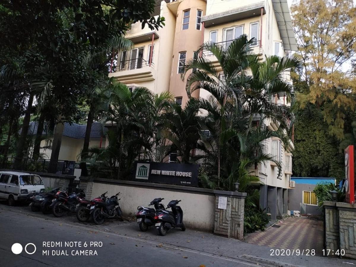 Hotel White House Πούνε Εξωτερικό φωτογραφία