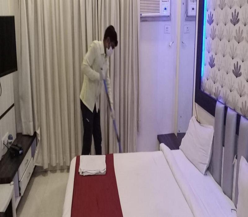 Hotel White House Πούνε Εξωτερικό φωτογραφία