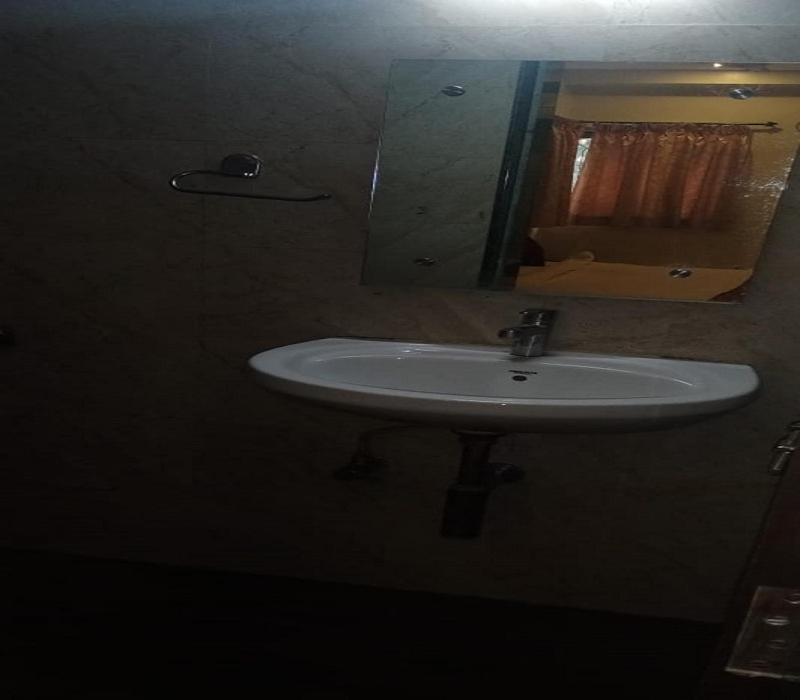 Hotel White House Πούνε Εξωτερικό φωτογραφία